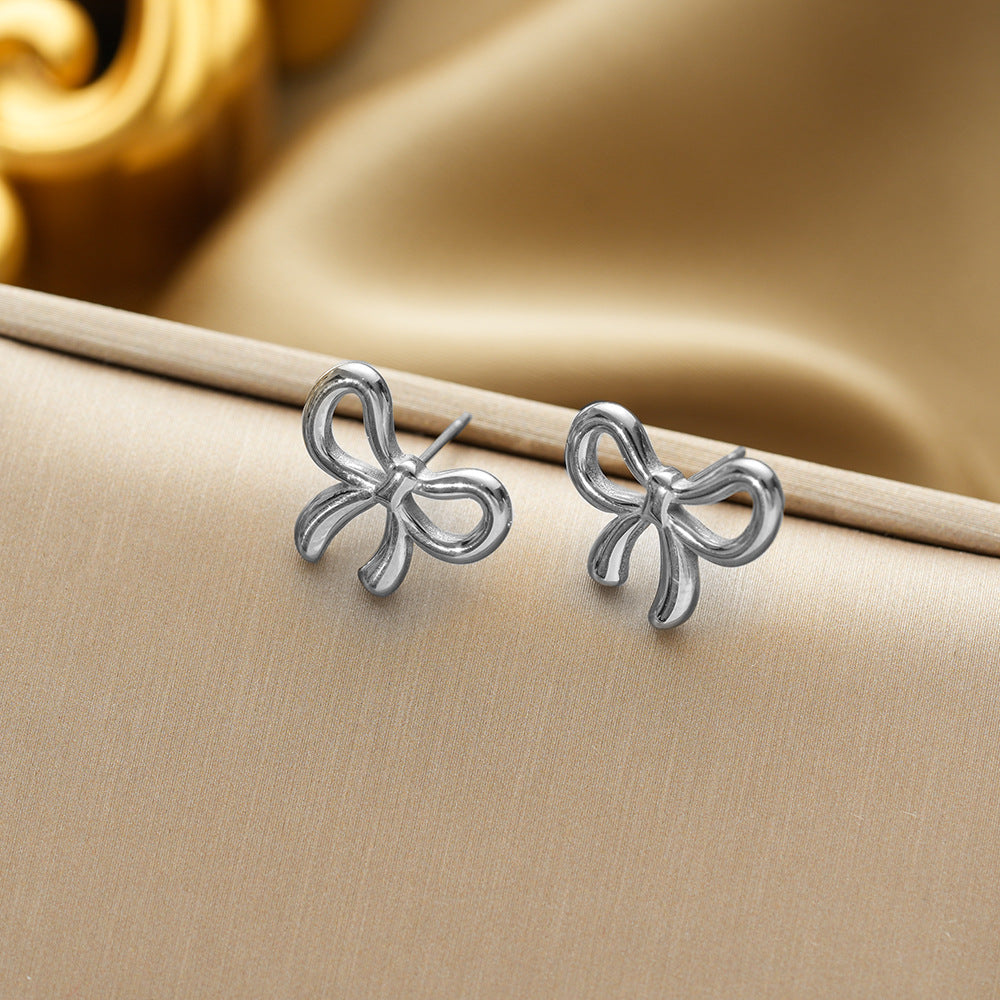 Wholesale Titanium Steel Gold Bow Pendant Necklace - Fashion Accessory for Boutique Resale