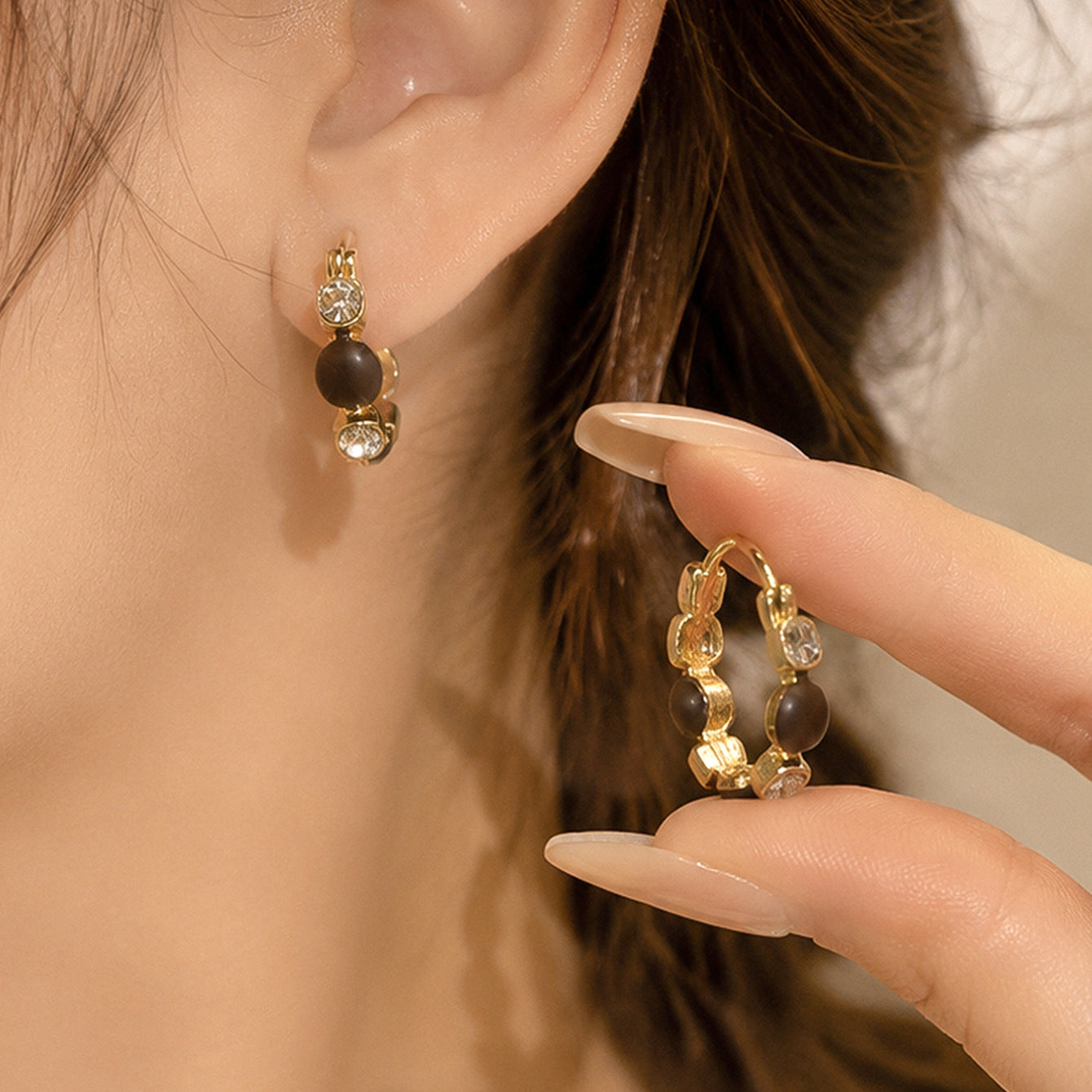 Wholesale Alloy Electroplated Geometric Rhinestone Earrings Vintage Wine Red Hong Kong Style Chic Jewelry Accessory Gift