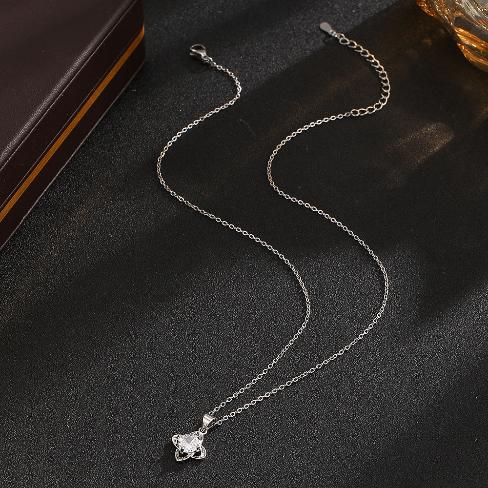 Wholesale Silver Four Leaf Clover Moissanite Pendant Necklace Trendy Fashion Layering Jewelry Accessory