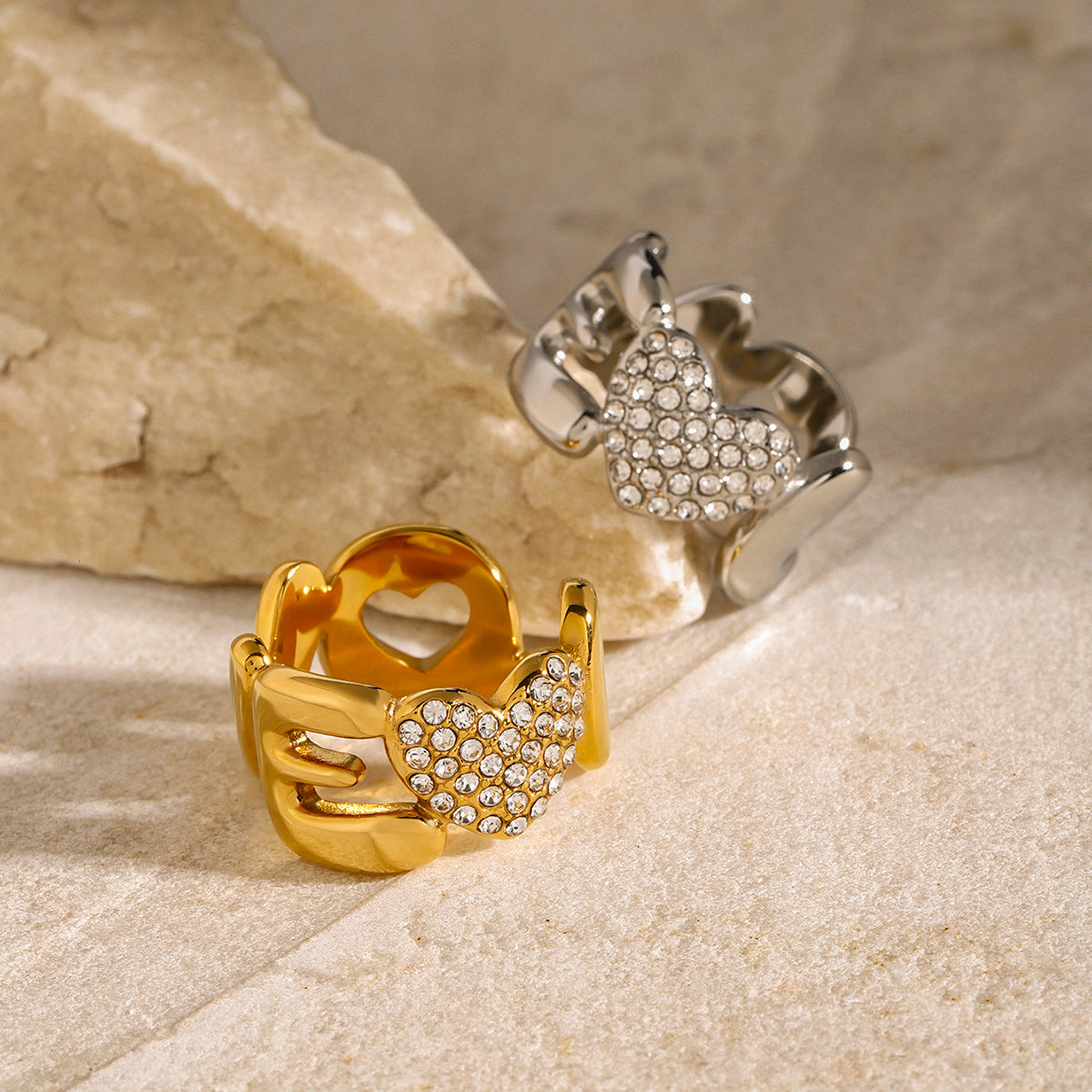 Wholesale  18k gold stainless steel LOVE word diamond ring