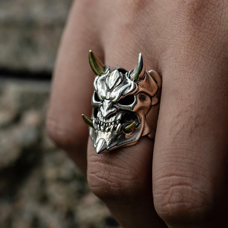 Wholesale Men' s Two-Tone Skull Ring Alloy Adjustable Fashion Jewelry Accessory Boutique Resale