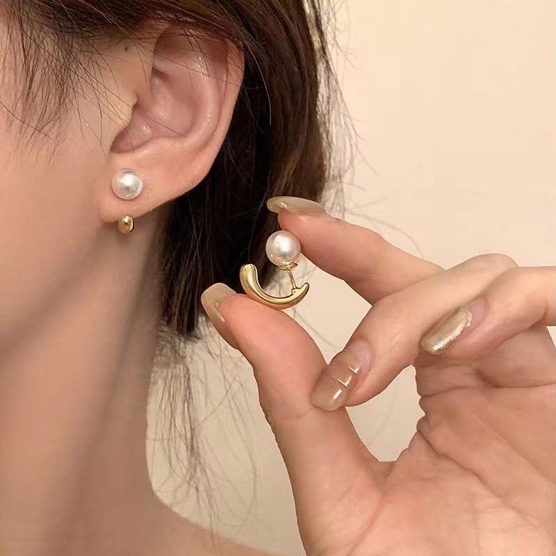 Wholesale European and American Light Luxury Shell Flower Earrings 925 Silver Needle High-grade Earrings Ins Niche Design Elegant Retro Earrings