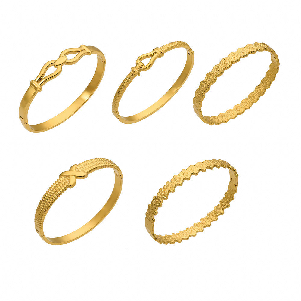 Wholesale Geometric Flower Buckle Bracelet Combination Stainless Steel Plated