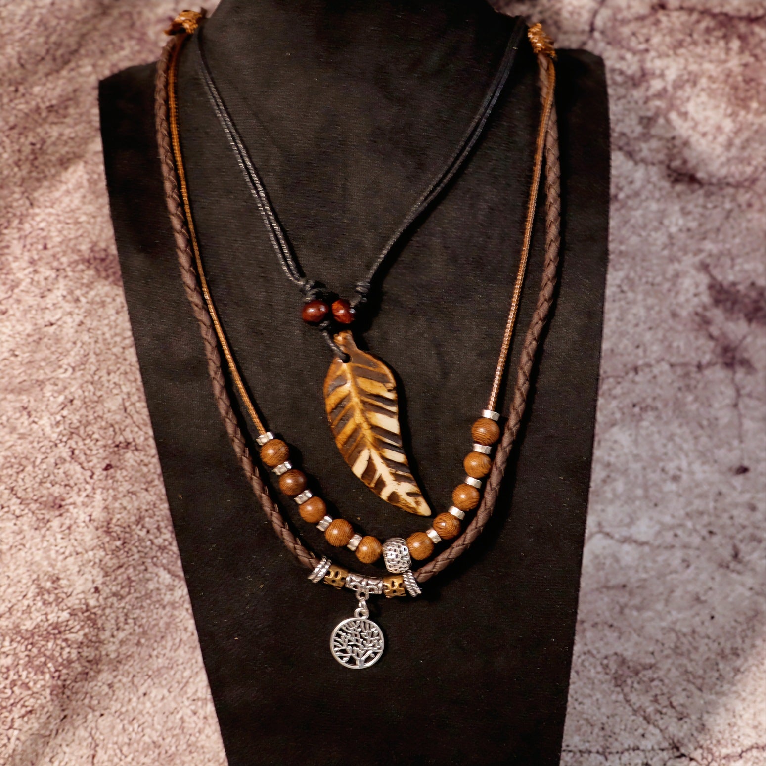 Wholesale Handmade Leather Layered Wood Bead Necklace With Turquoise Pendant Vintage Retro Unisex Fashion Jewelry Gift