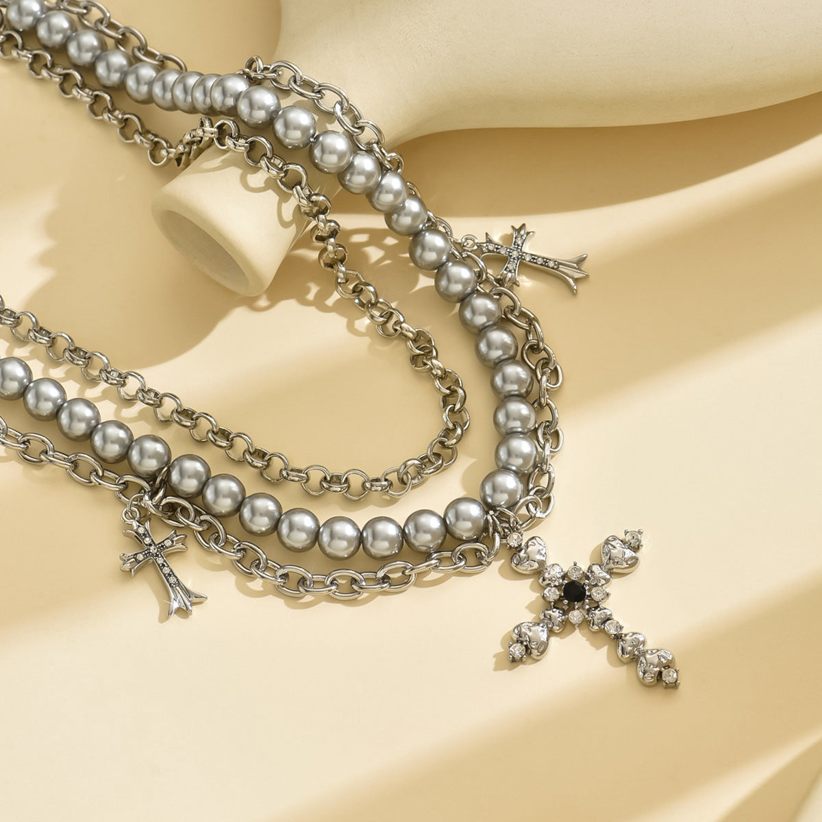 Wholesale  Gothic Light Luxury Fashion Micro-inlaid Rhinestone Cross Pendant Necklace
