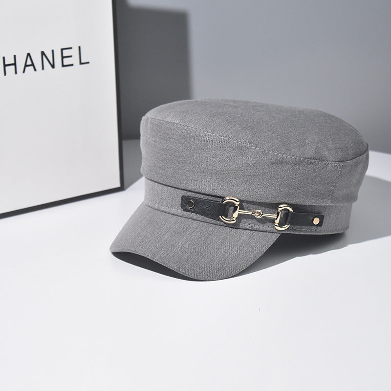 Wholesale Chic Casual Beret Hat Black Flat Top Cap With Curved Brim Breathable Everyday Fashion Accessory