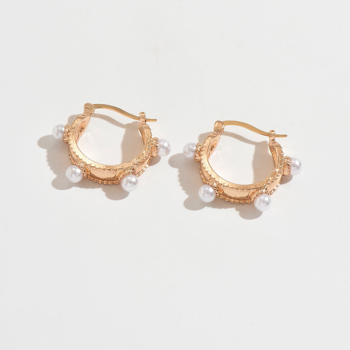 Wholesale Geometric Lava Metal Earrings with Star Design - Trendy Jewelry Accessory for Gift Boutique