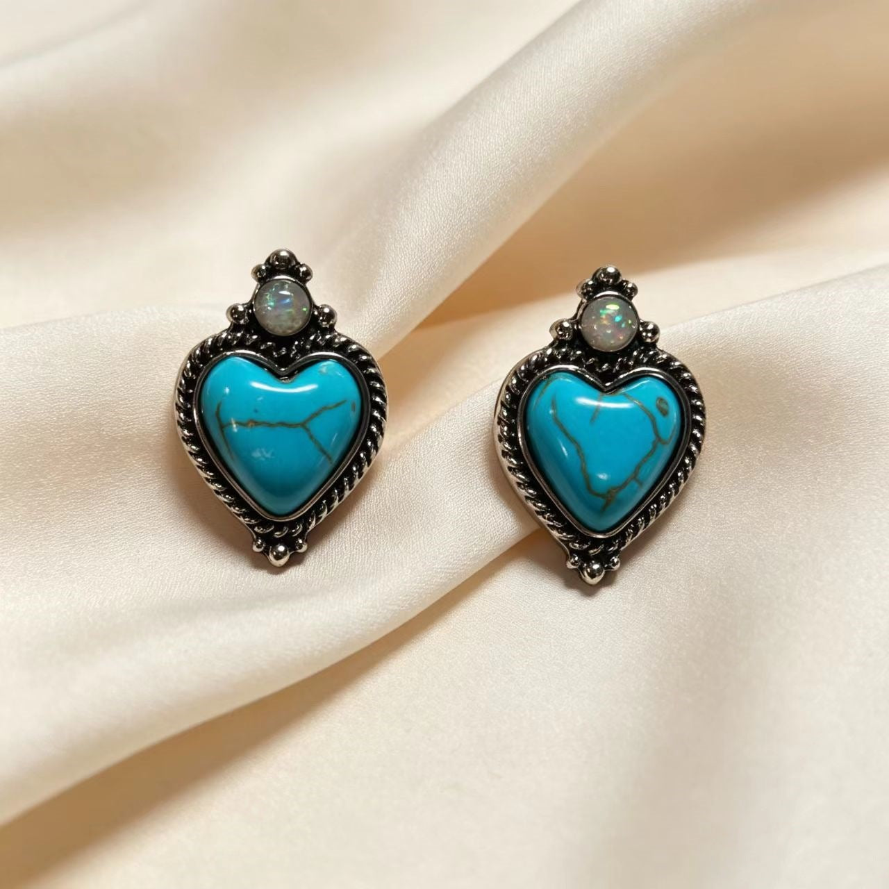Wholesale Alloy Electroplated Vintage Heart Turquoise Opal Earrings Women Boutique Resale