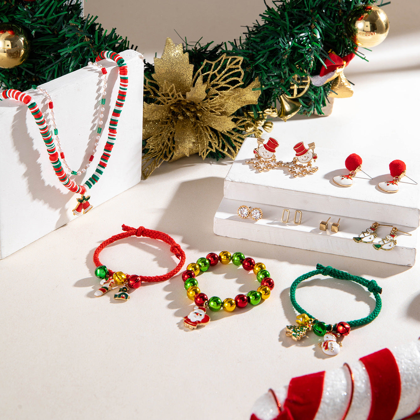 Wholesale earrings necklace bracelet suit cute snowman Christmas tree series jewelry suit