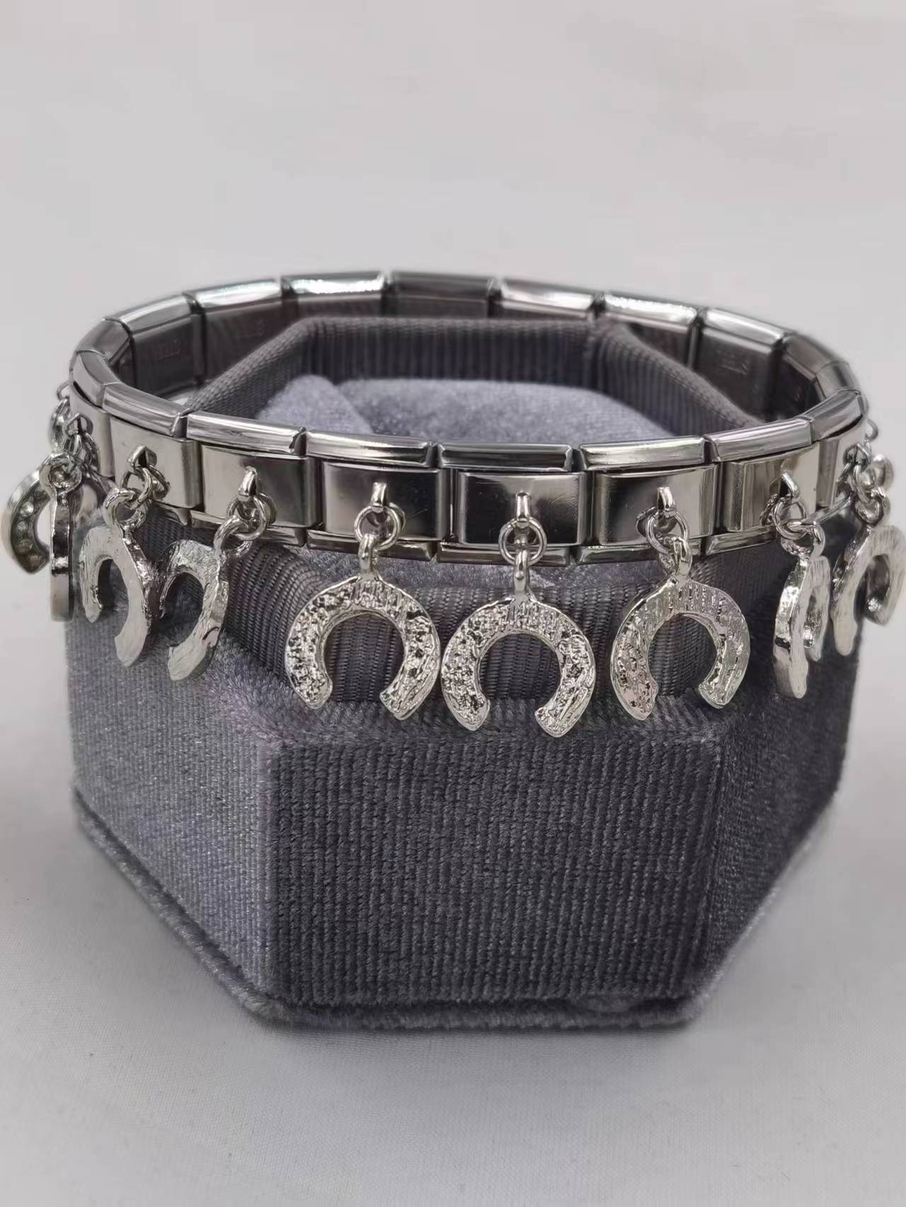 Wholesale Italian Charm Bracelet Charm Module Stainless Steel Bracelet 9mm DIY Pattern Free Stitching Detachable Composable Bracelet ACC-BT-XY001