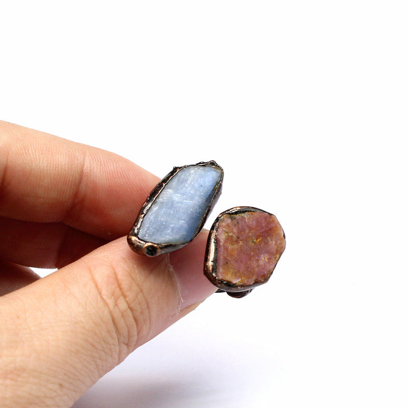Wholesale Natural stone retro personalized lonely Crystal raw stone ring