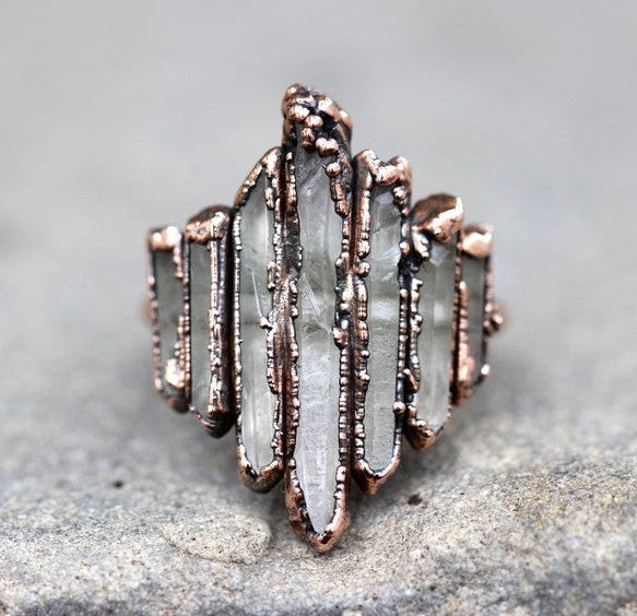 Wholesale irregular rock edge retro ring oil drop irregular ring