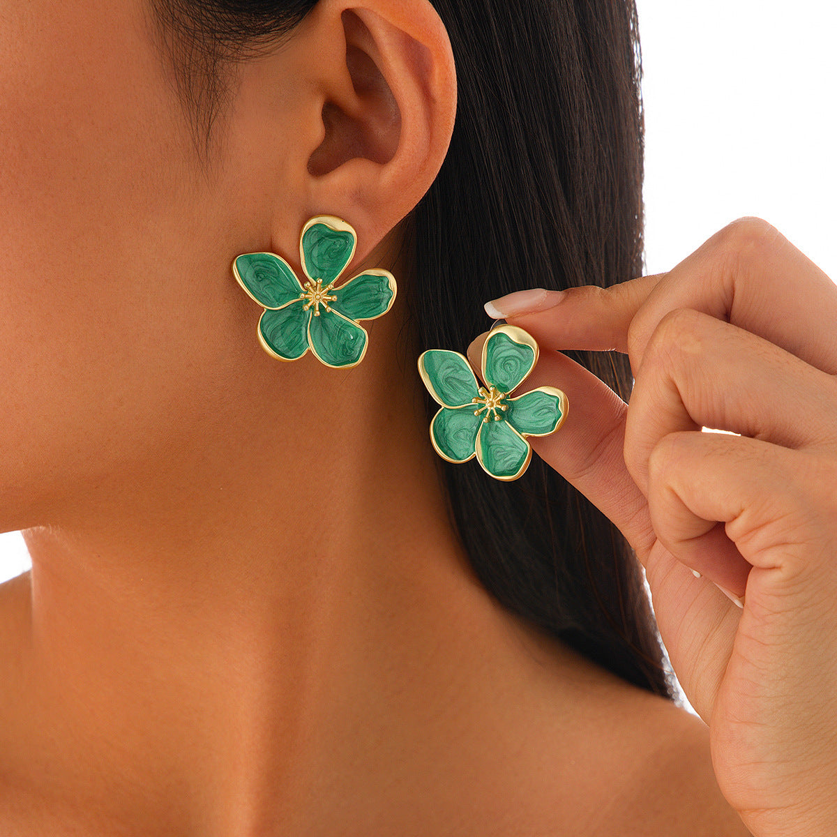Wholesale Alloy Matte Gold Faux Pearl Ginkgo Floral Earrings Trendy Jewelry Accessory For Party Wear And Boutique Resale