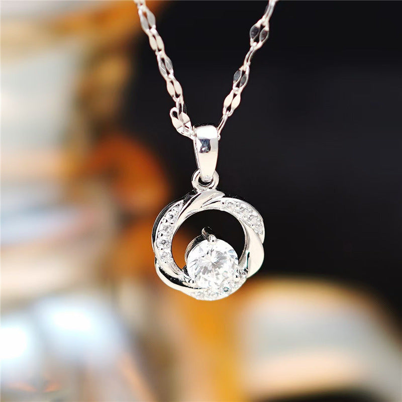 Wholesale  Flower Light Luxury Collarbone Necklace