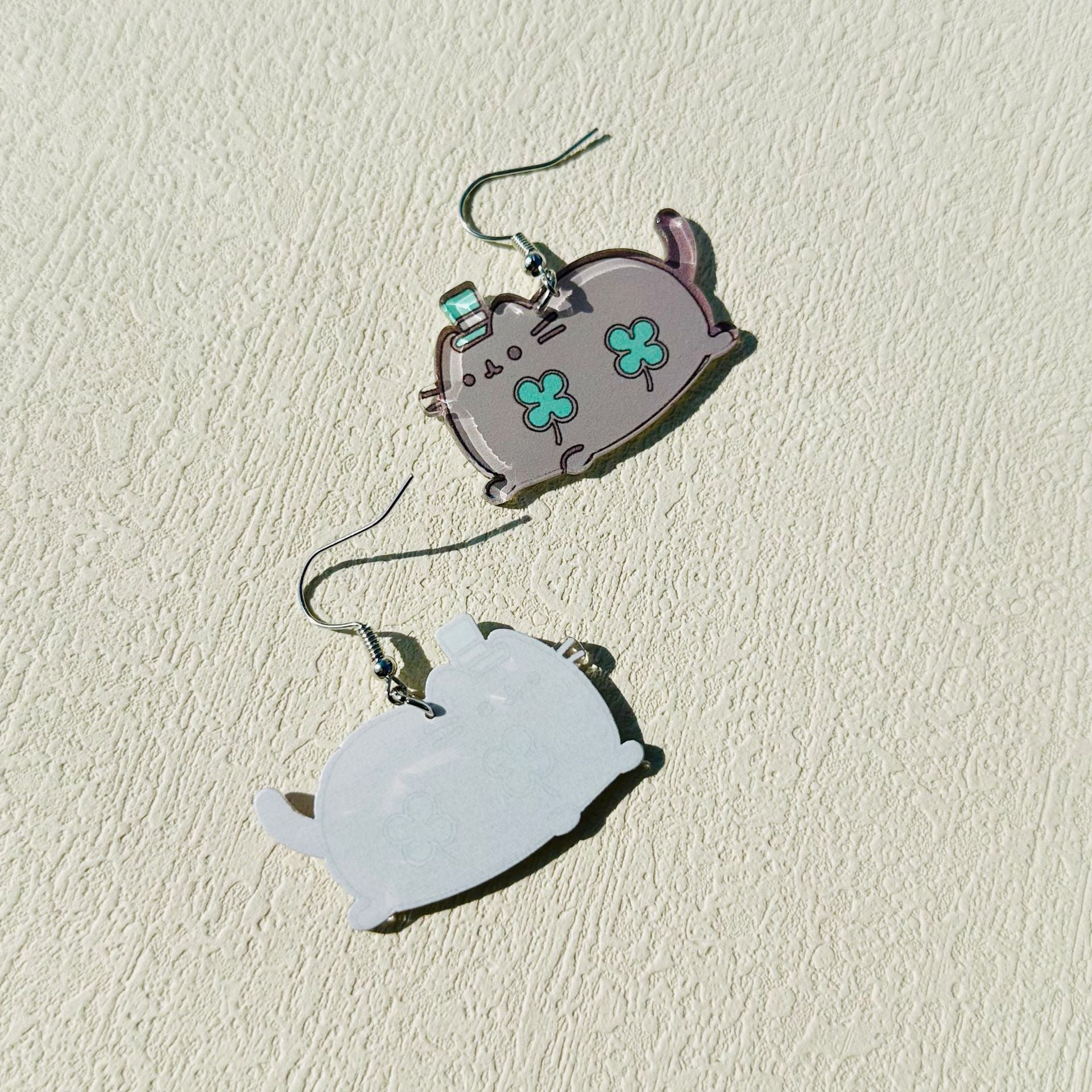 Wholesale St Patrick's Day clover green hat cat animal acrylic printing earrings