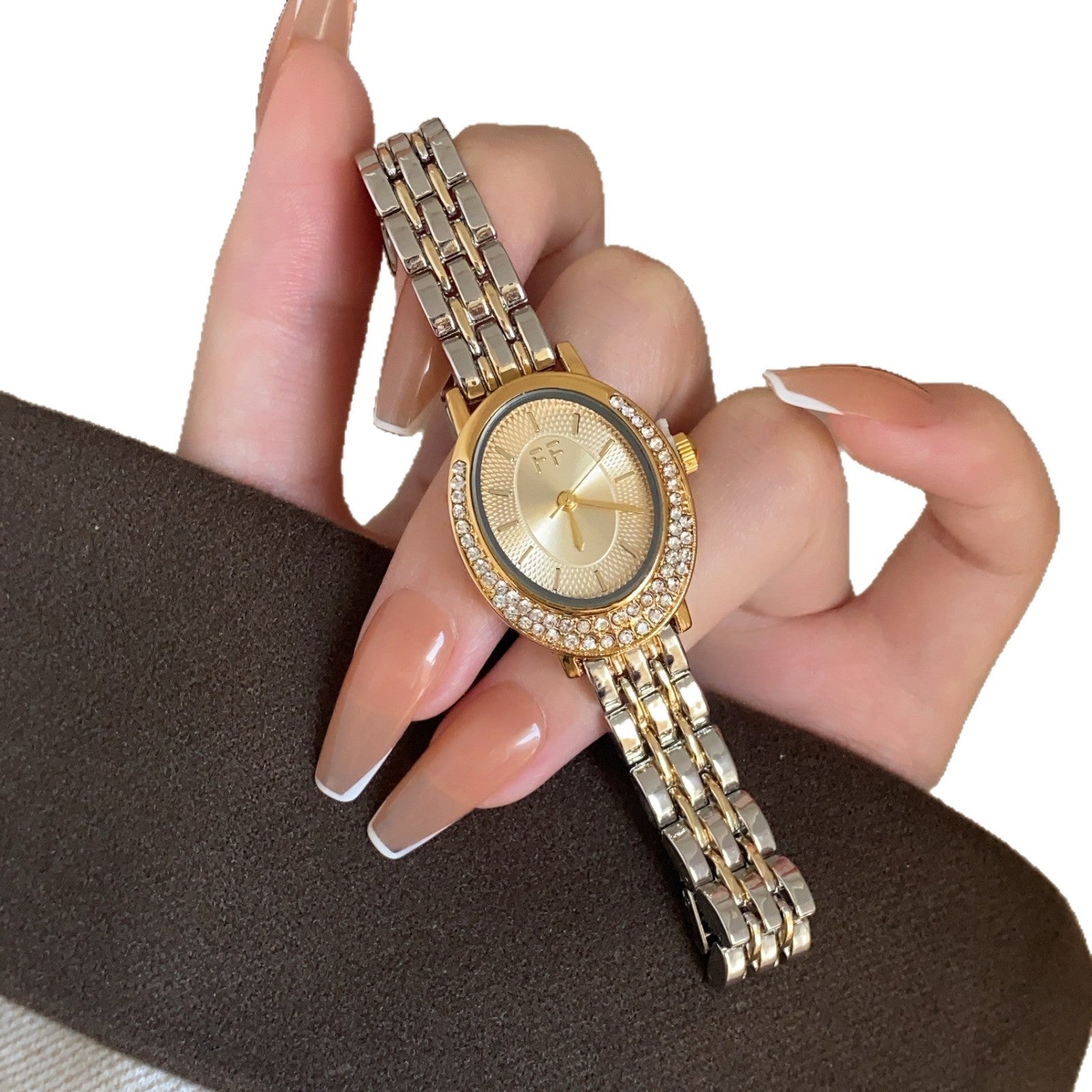 Wholesale Crystal Embellished Oval Half Moon Women S Quartz Watch Simple Vintage Fashion