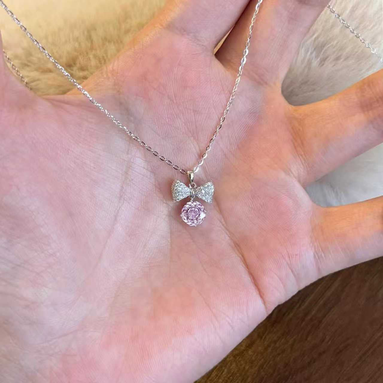 Wholesale Titanium Steel Brushed Four Leaf Clover Purple Crystal Pendant Necklace,  Fashion Jewelry Accessory for Women Gift
