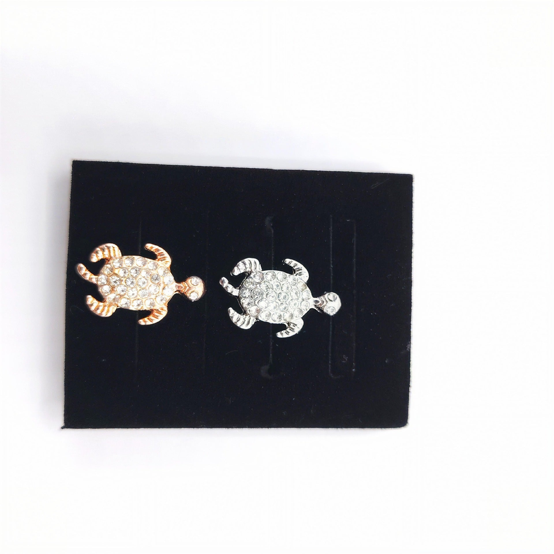 Wholesale Animal turtle rhinestone ornaments suitable for Apple,  Huawei,  Xiaomi,  and Samsung smartwatches with silicone watch strap decorative studs