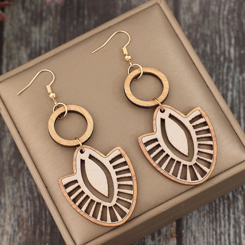 Wholesale  Retro Cut Out Geometric ing Cut Out Circle Wooden Women' s Simple Earrings
