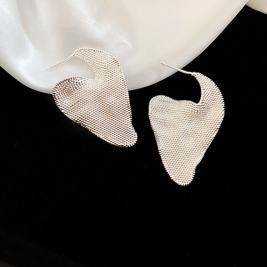 Wholesale 18k  plated pleated design luxury earrings