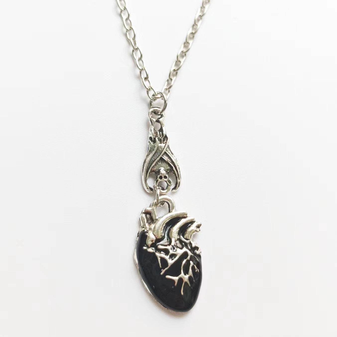 Wholesale Bohemian Bat Heart Pendant Necklace Alloy Red Fashion Accessory for Gift and Everyday Wear