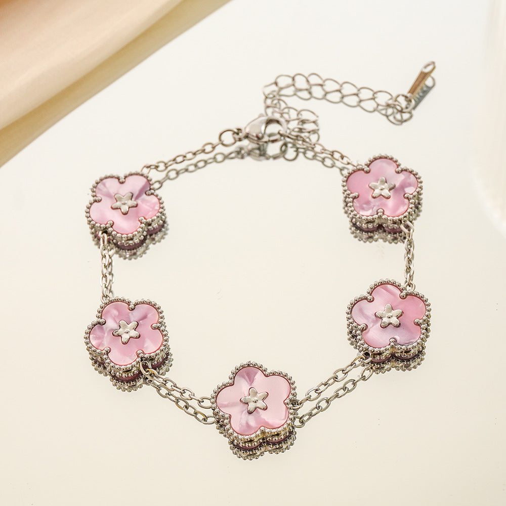 Wholesale Five Leaf Clover Floral Design Stainless Steel Bracelet Stylish Everyday Jewelry Accessory Boutique Resale Gift