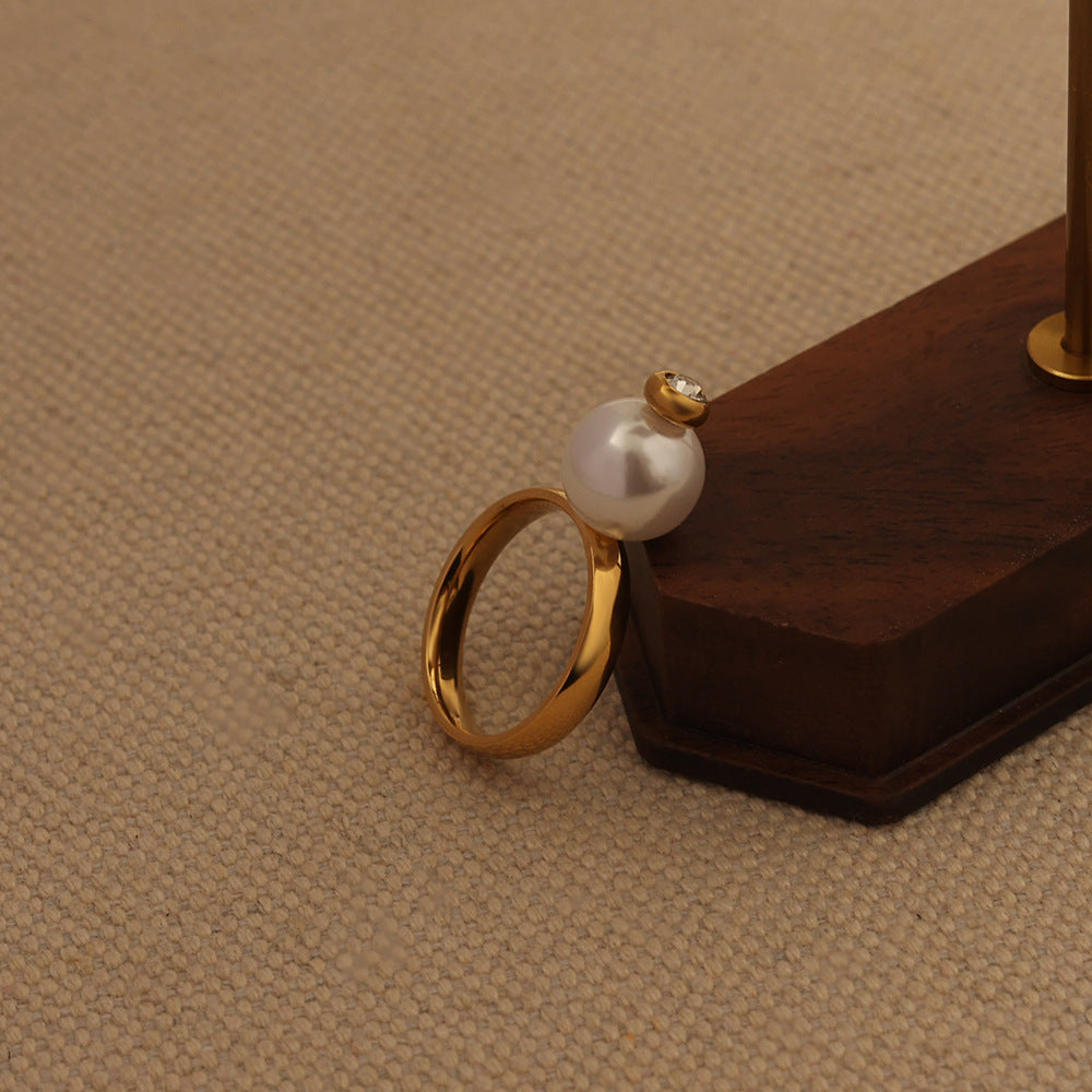 Wholesale Stainless Steel Light Luxury Pearl Ring