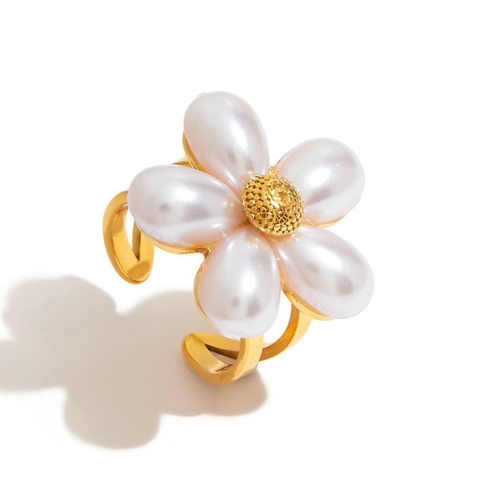 Wholesale romantic 18K gold stainless steel pearl five-petal flower opening ring
