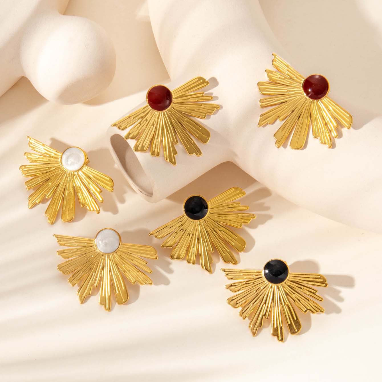 Wholesale  titanium steel irregular fan-shaped retro  earrings