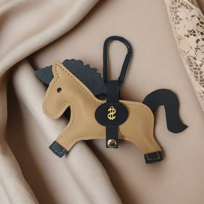 Wholesale Creative Horse Shape Leather Keychain Bag Charm Burgundy For Car Keys And Housewarming Gift