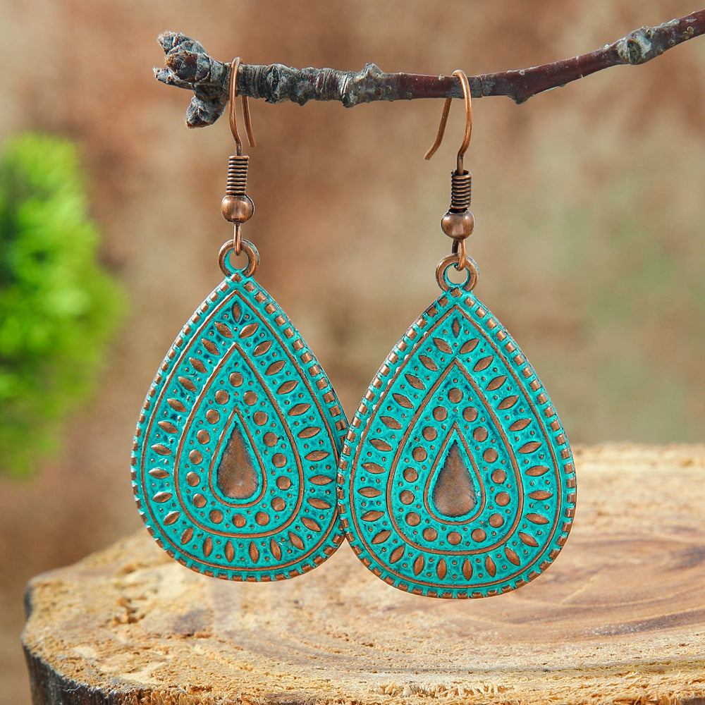 Wholesale Bohemian Hollow Geometric Retro Vintage Alloy Earrings for Everyday Wear or Gift