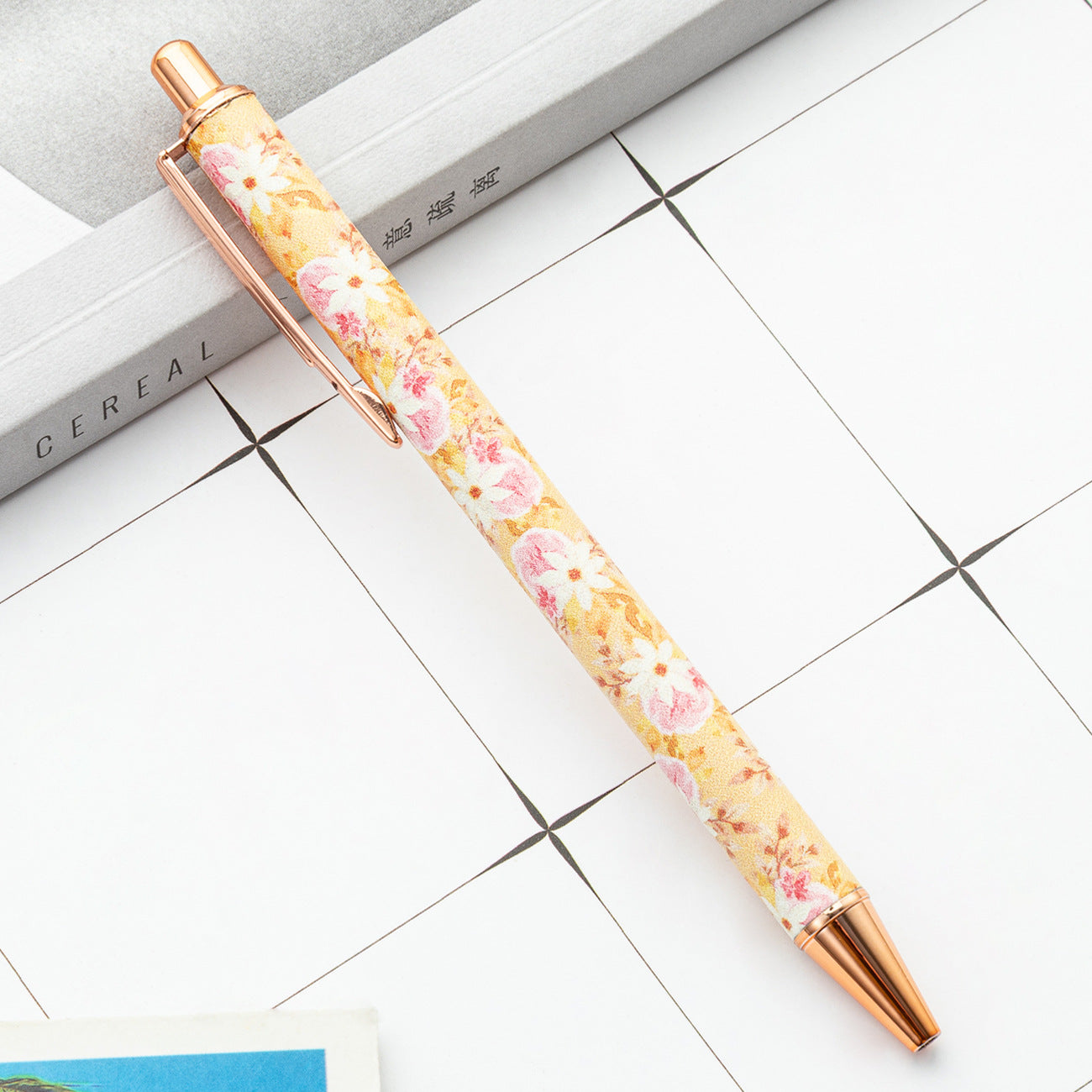 Wholesale Girl's Heart Flower Pen Small Fresh Press Foreskin Pen Gold Powder Press Ballpoint Pen ACC-PN-HuaHao001