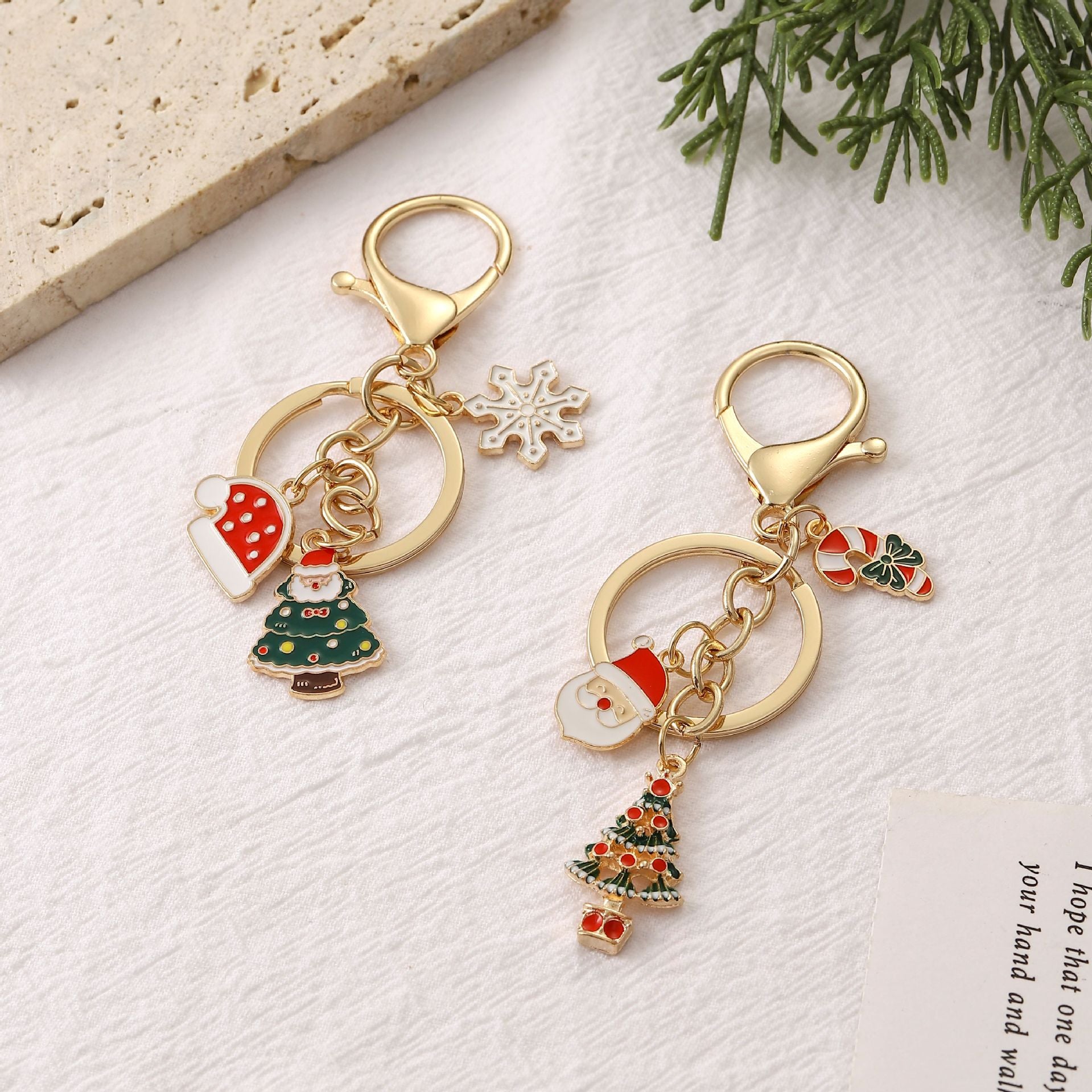 Wholesale Christmas  Snowflake Christmas Tree Keychain