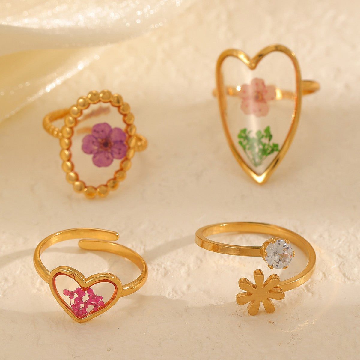 Wholesale 304 Stainless Steel Flower Ring Gold Electroplated Fashion Jewelry Accessory for Everyday Wear
