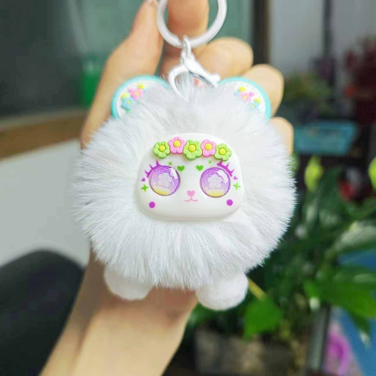 Wholesale Cute cartoon plush keychain