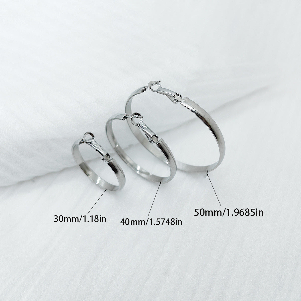 Wholesale Stainless Steel Plain Hoop Earrings 4mm Silver Polished Geometric Trendy Jewelry Accessory