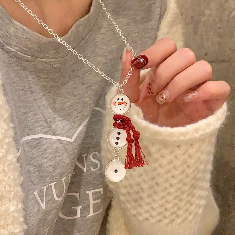 Wholesale Christmas Autumn and Winter White Snowman Button Necklace
