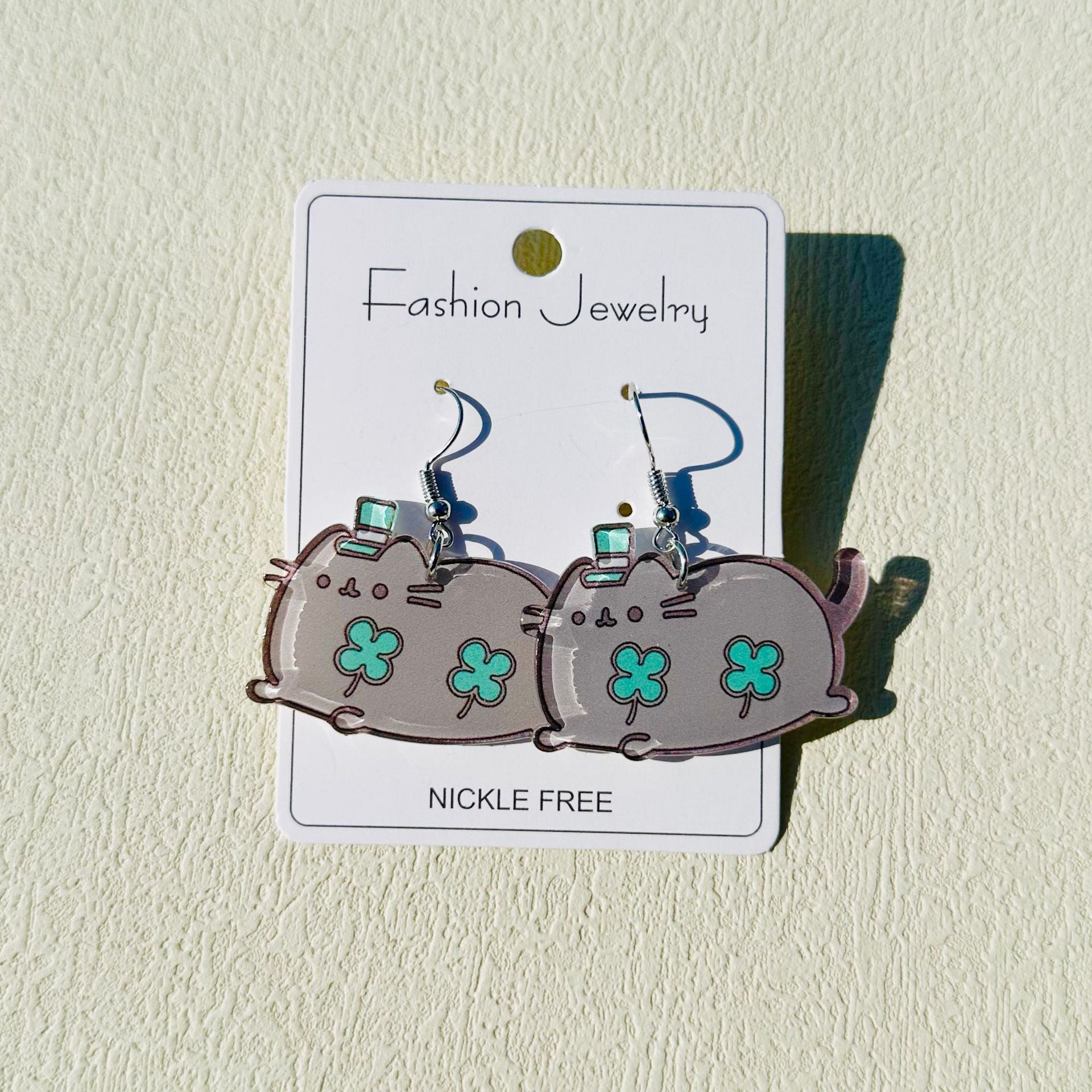 Wholesale St Patrick's Day clover green hat cat animal acrylic printing earrings