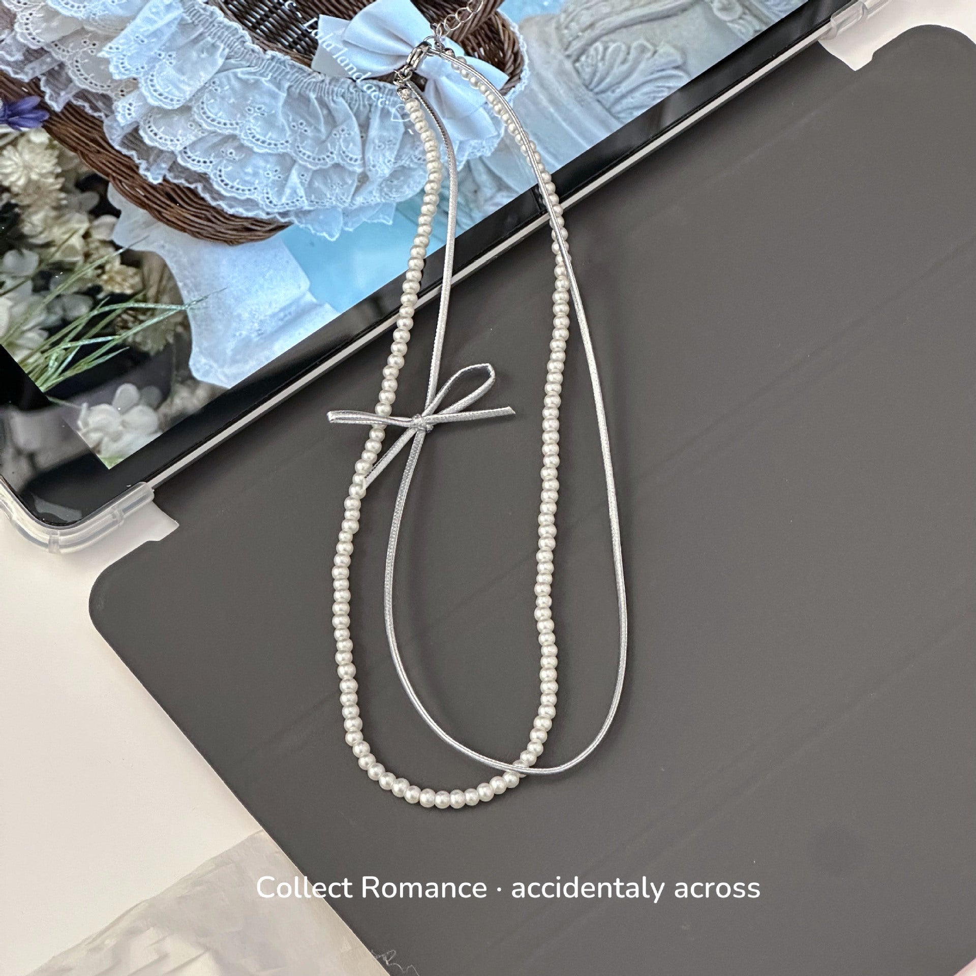 Wholesale Light Luxury  Double Layer Pearl Bow Necklace