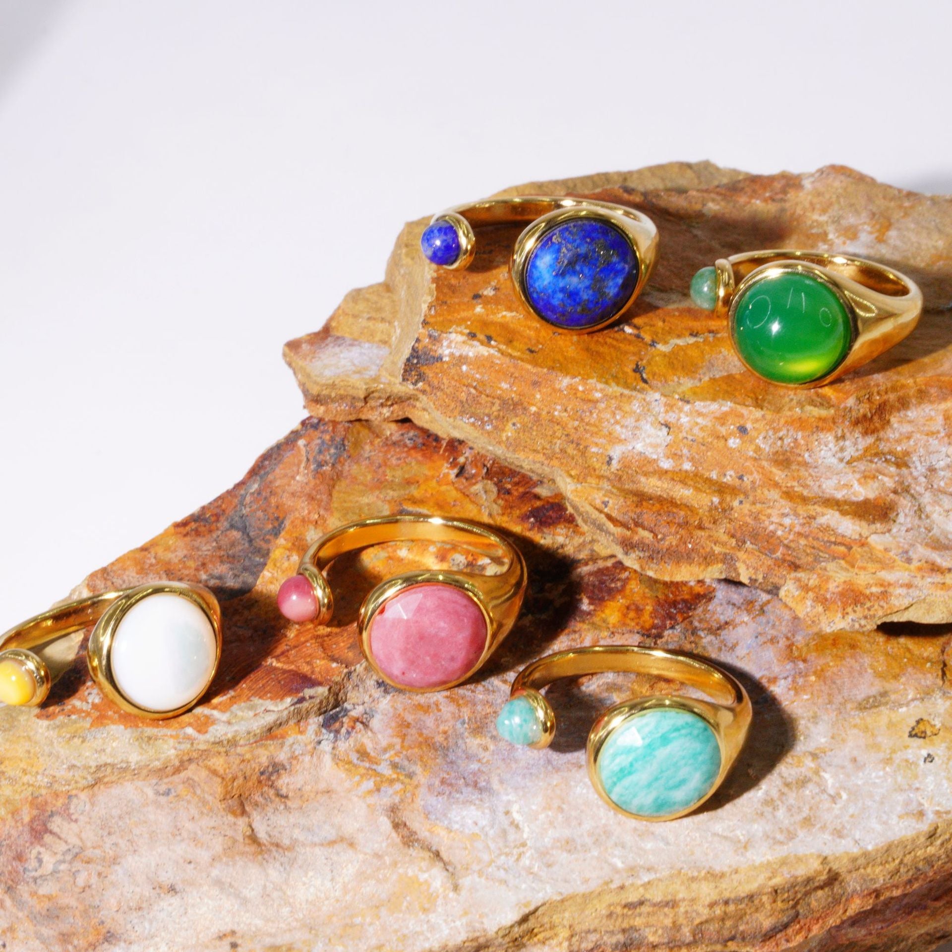 Wholesale Titanium Steel Adjustable Open Ring with Natural Stone Inlay Palace Style Jewelry Gift