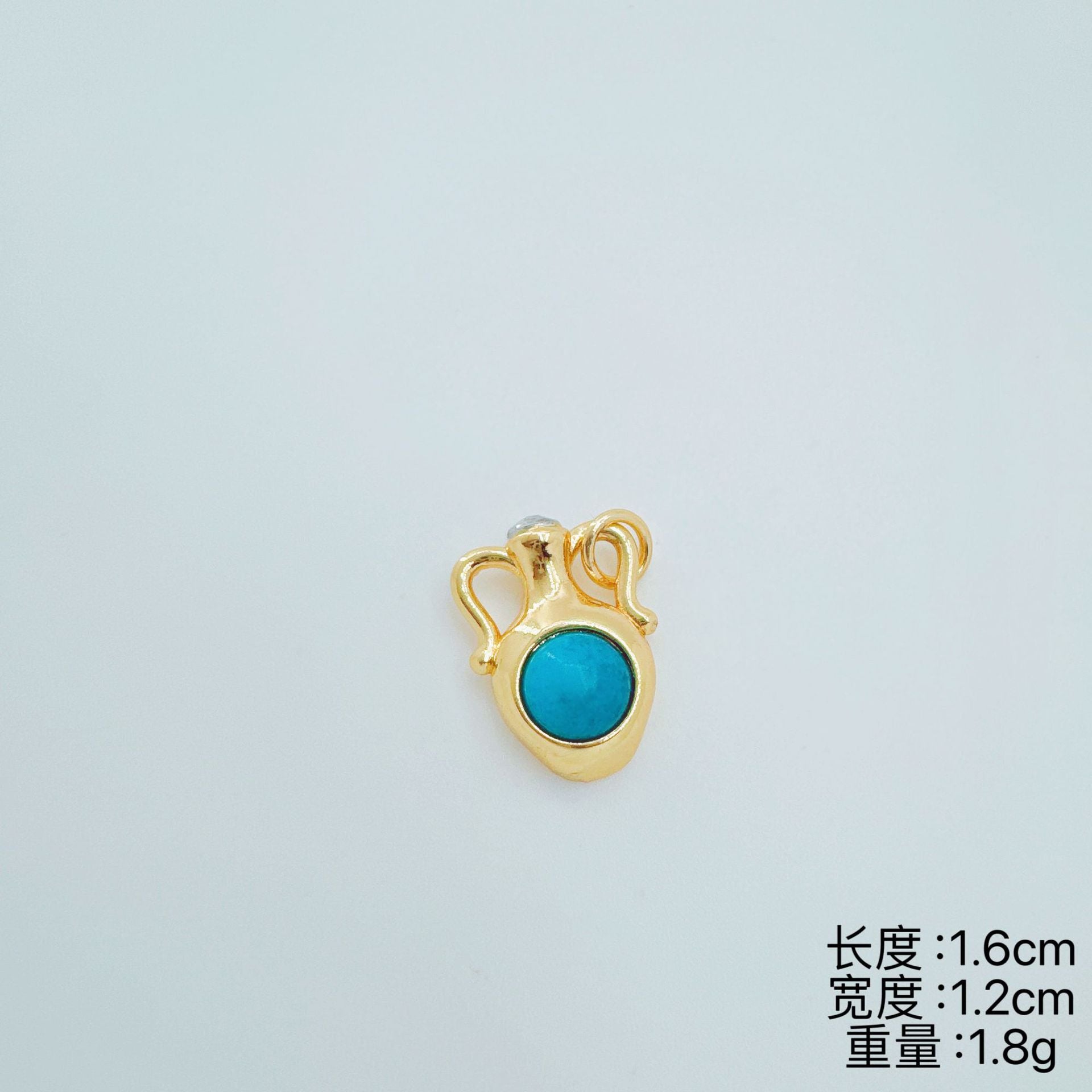 Wholesale Stylish Copper Electroplated Pendant Necklace for Resale