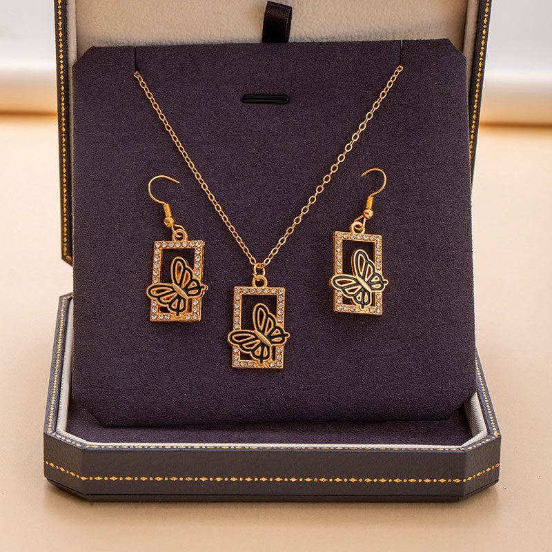 Wholesale Love Butterfly Clavicle Chain Ear Hook  Necklace