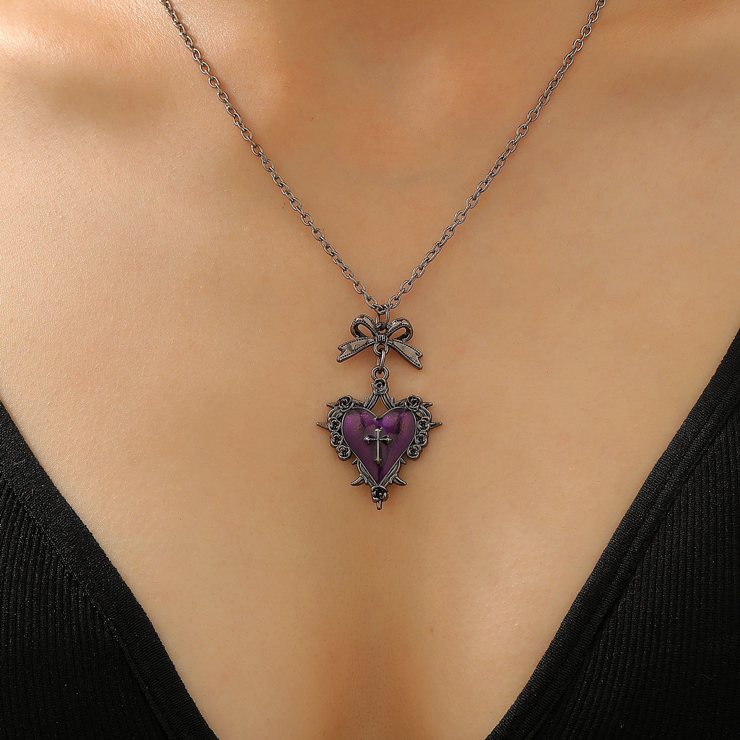 Wholesale Gothic Y2K Red Heart n Pendant Necklace With Bow Cross Zinc Alloy Fashion Accessory For Boutique Resale