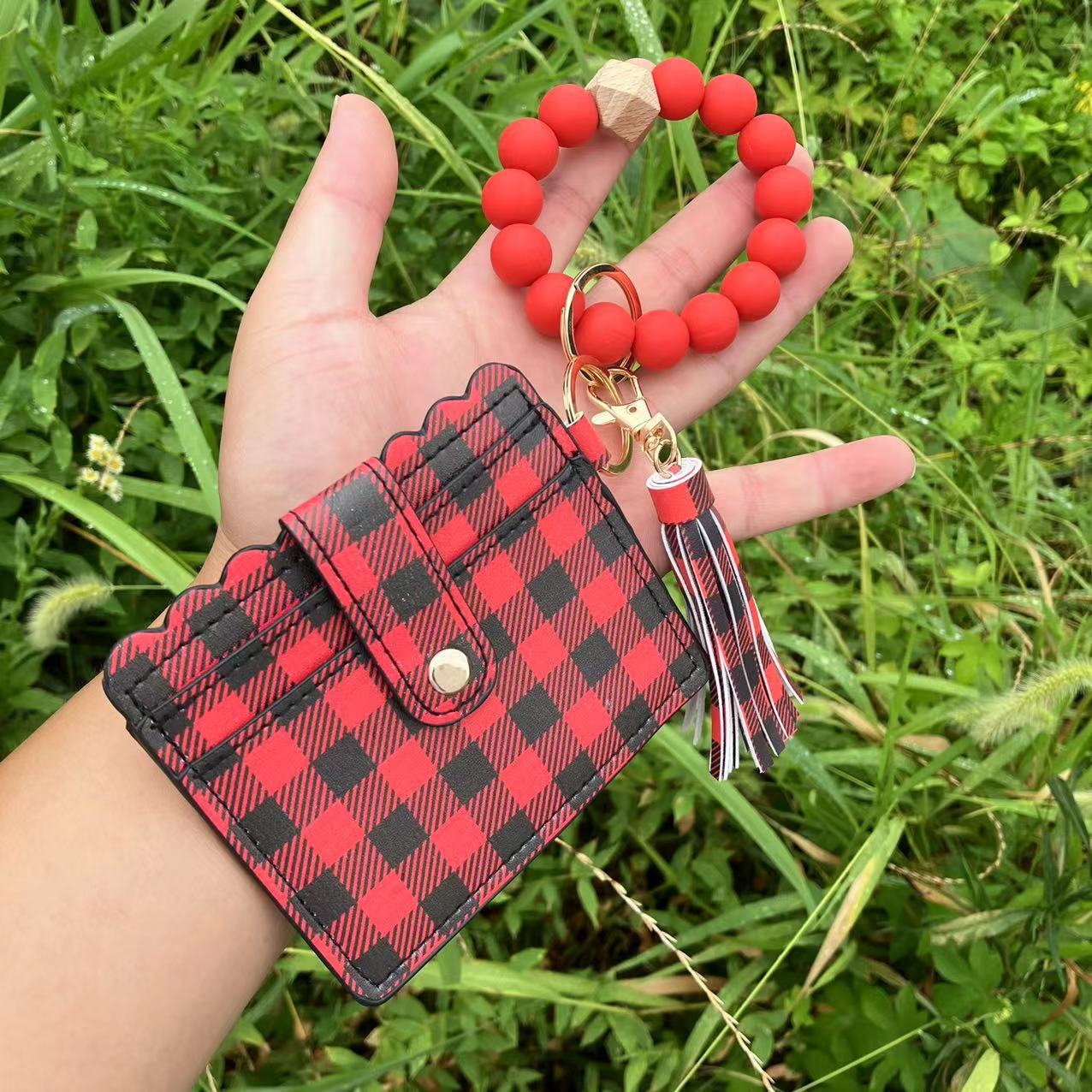 Wholesale Leopard Plaid Butterfly Card Holder Silicone Beaded Wristlet Keychain ACC-KC-QiuXue012