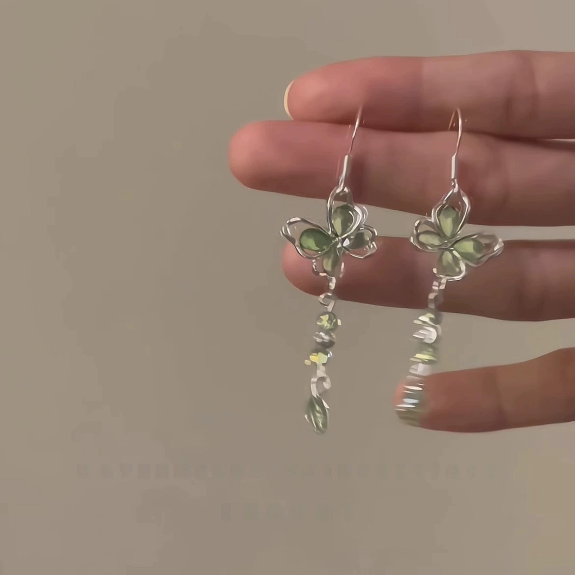 Wholesale green butterfly earrings  light luxury high-end earrings