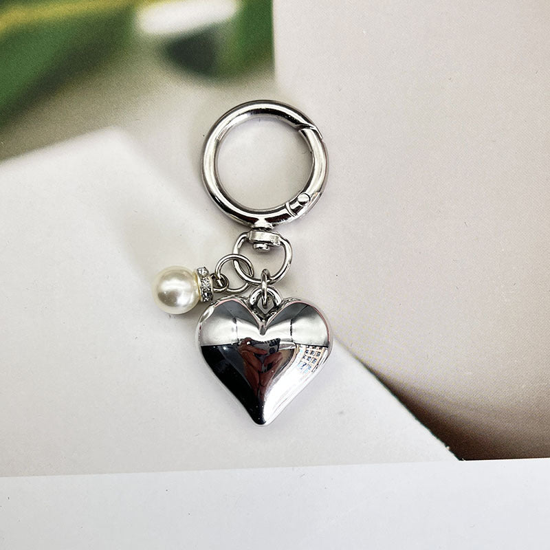 Wholesale Heart Bow Electroplated Alloy Bag Charm Stylish Couple Keychain Everyday Wear And Decorative Accessory