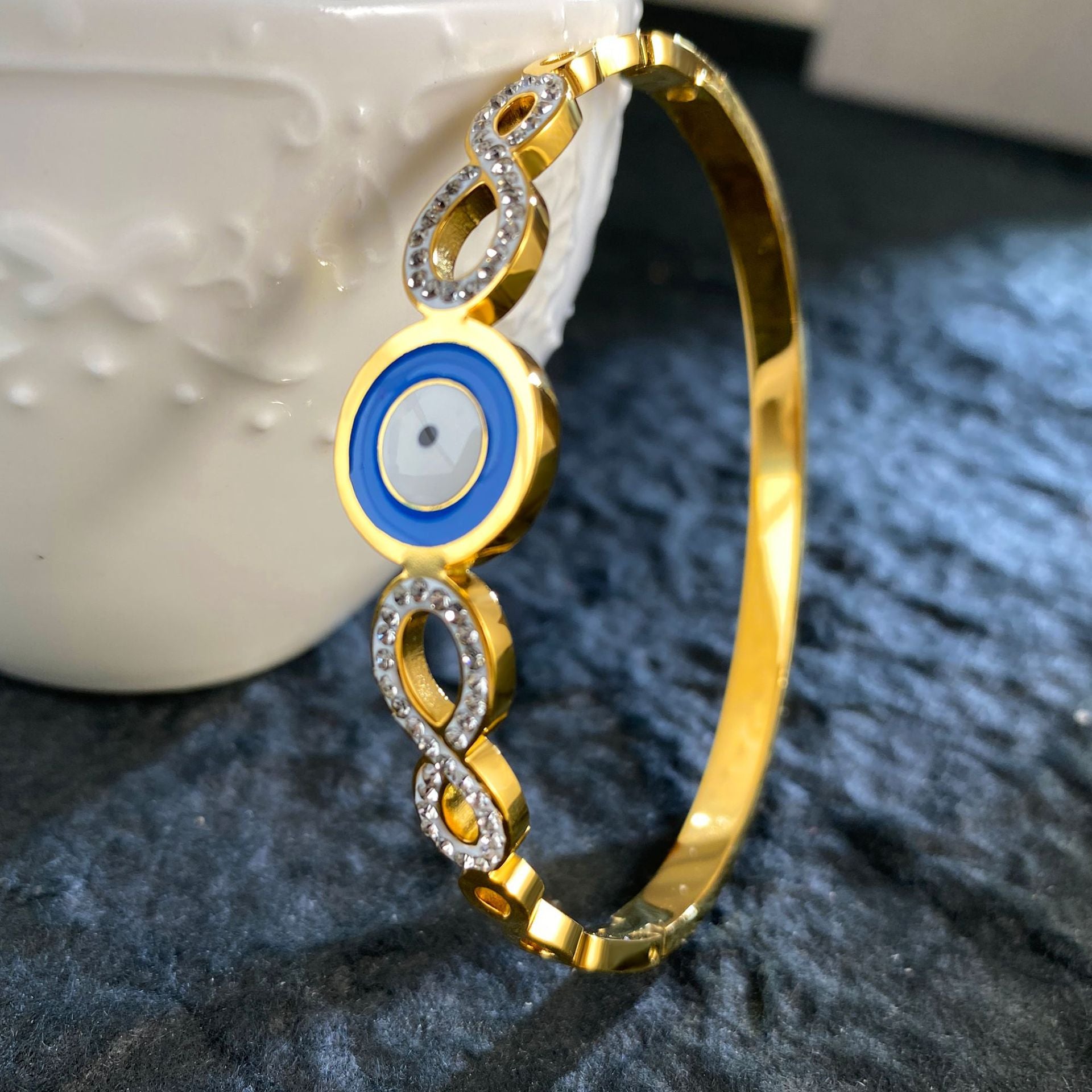 Wholesale Titanium Steel Plated 18K Gold High-end Luxury Bracelet ACC-BT-YuXun009