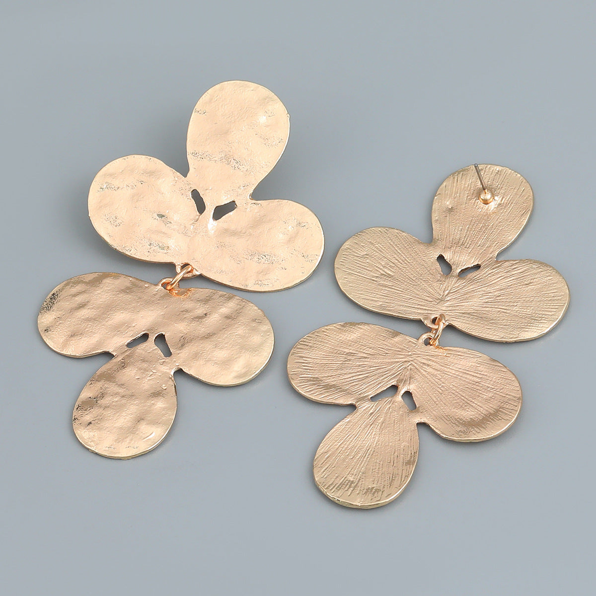 Wholesale Metal Alloy Flower Earrings