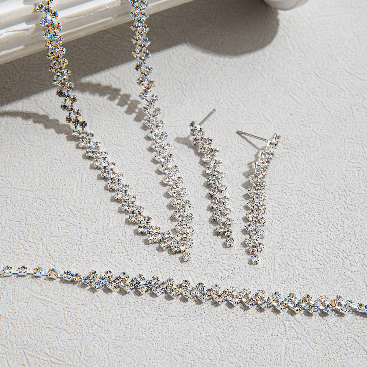 Wholesale four-piece necklace bracelet earrings wedding jewelry suit