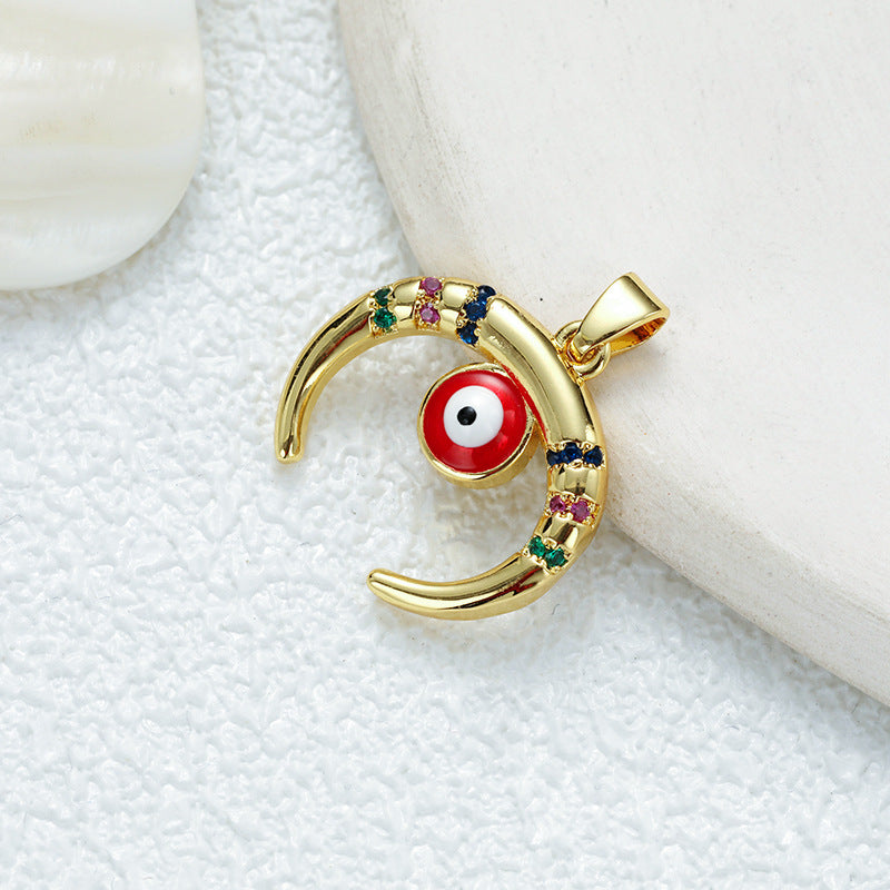 Wholesale Gold Plated Copper Eye Pendant Necklace with Zircon - Trendy Jewelry Accessory for Women